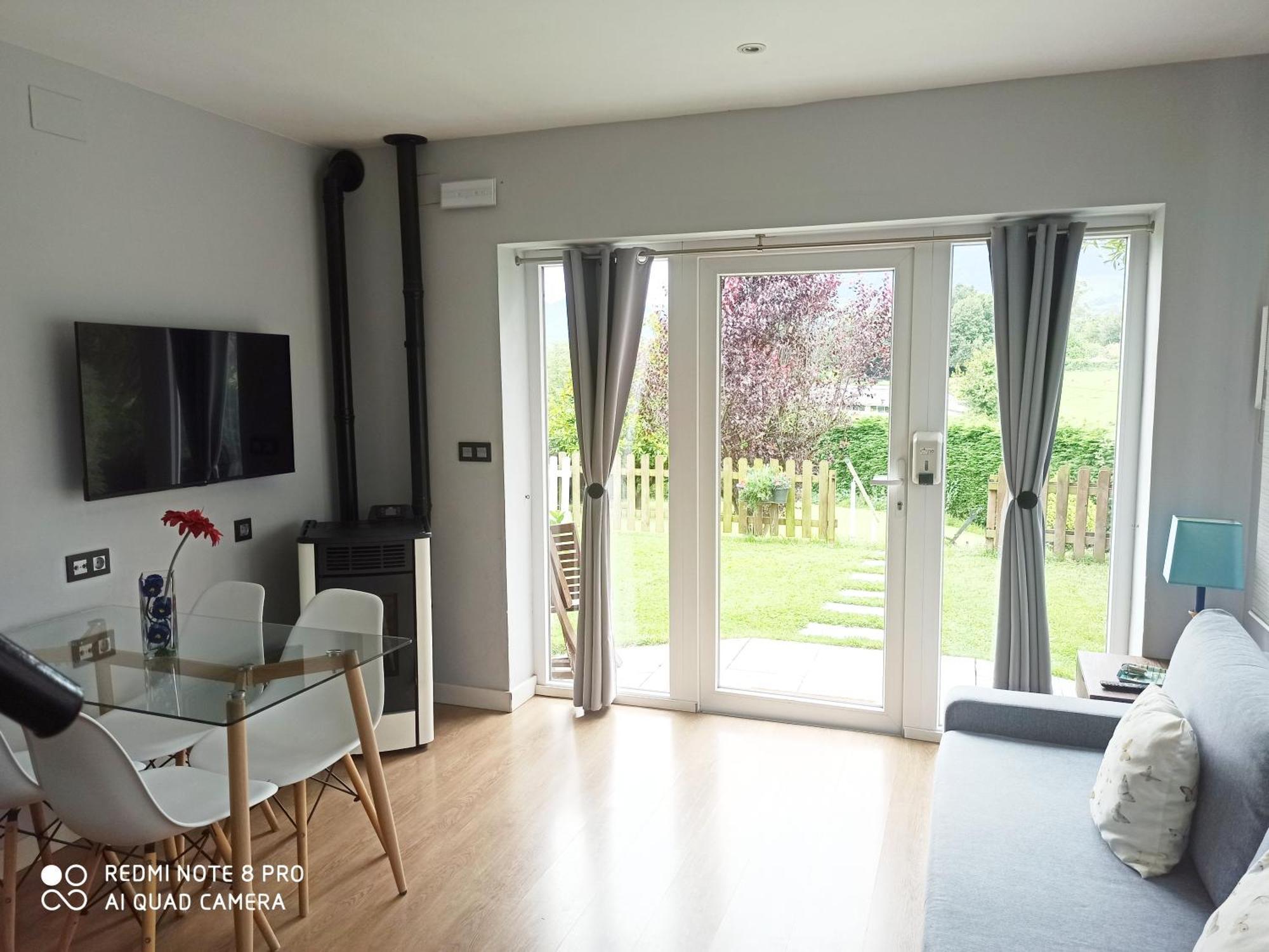 Apartamentos Puerta De Gijón Exteriör bild