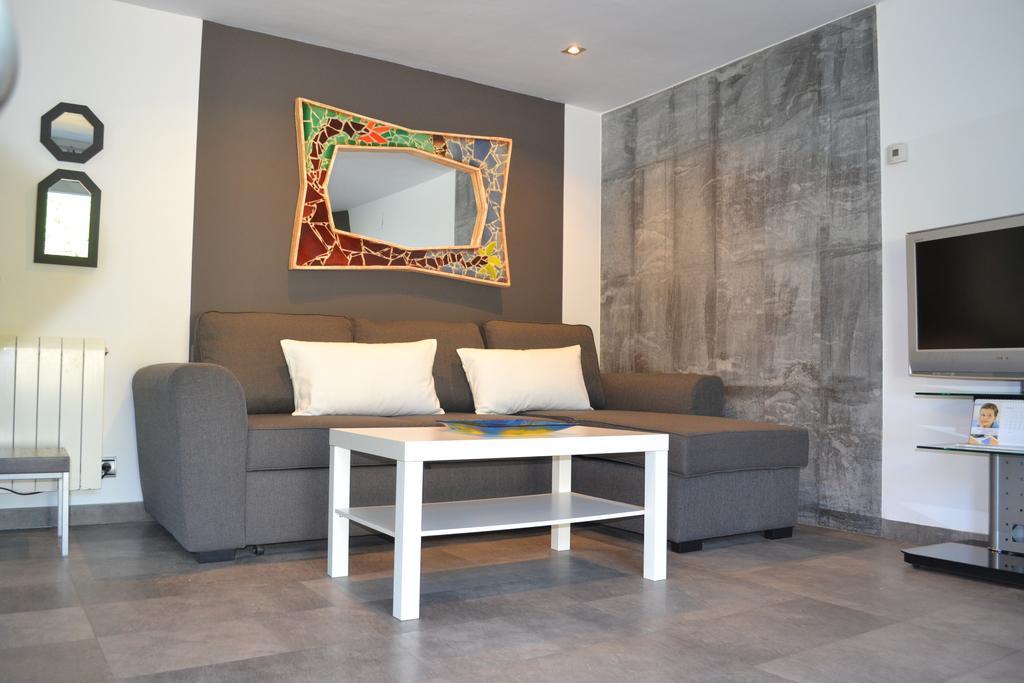 Apartamentos Puerta De Gijón Exteriör bild